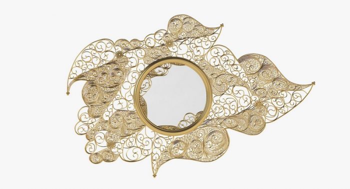 Striking Mirrors Decor Trend