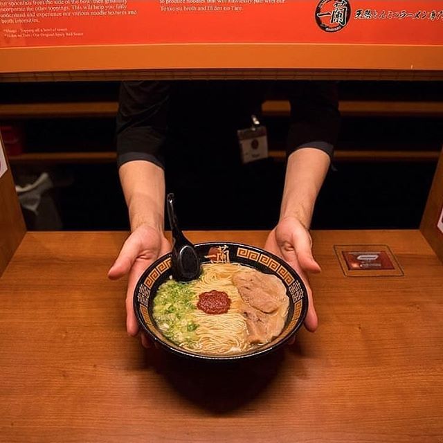 Ichiran Restaurant Solo Dining Trend